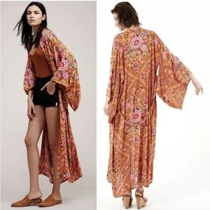 Spell Amber Babushka Kimono 🦄